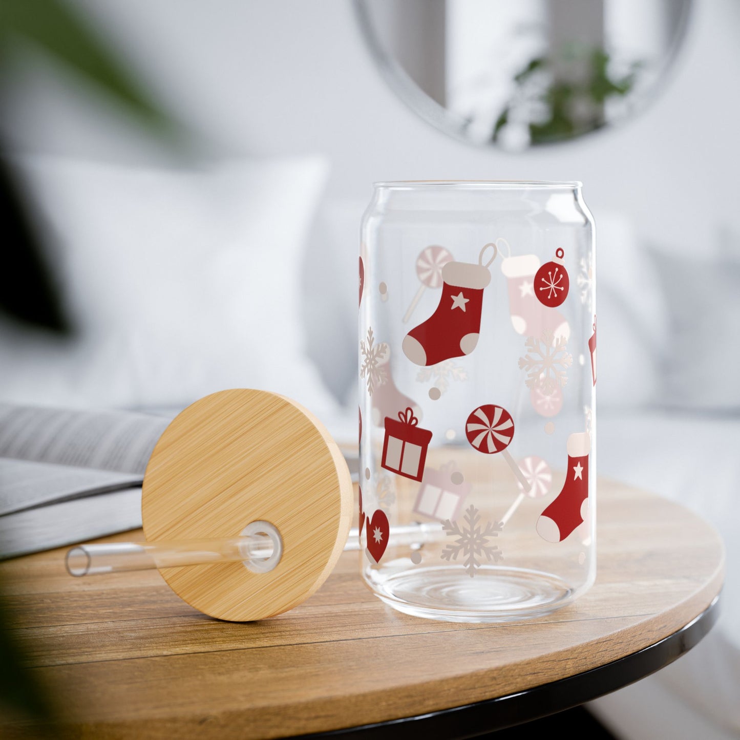 Christmas Sockings Holiday Sipper Glass, 16oz